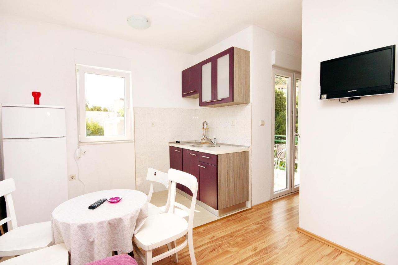 Apartments By The Sea Drvenik Donja Vala, Makarska - 6701 Esterno foto