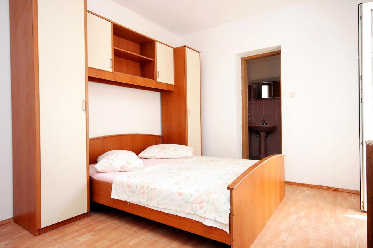Apartments By The Sea Drvenik Donja Vala, Makarska - 6701 Esterno foto