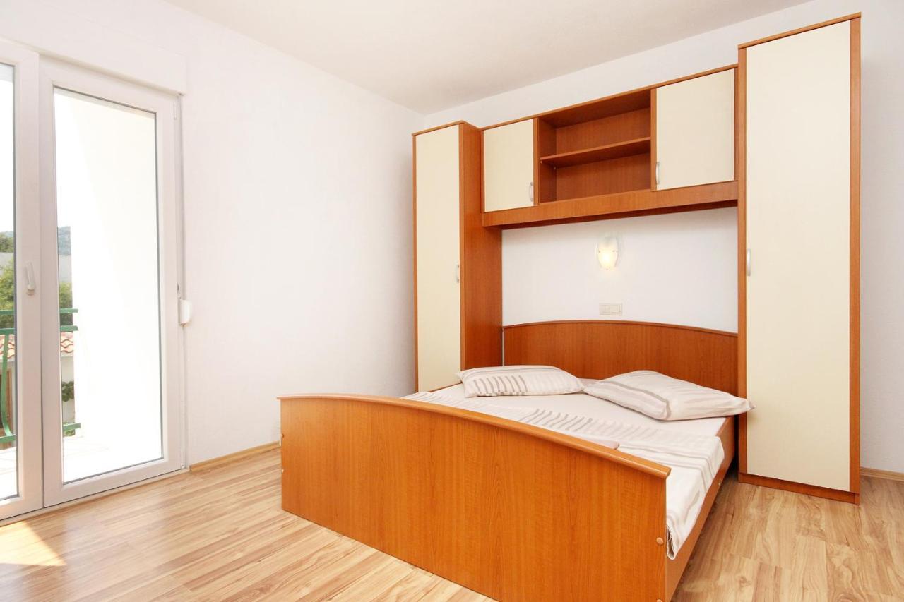 Apartments By The Sea Drvenik Donja Vala, Makarska - 6701 Esterno foto