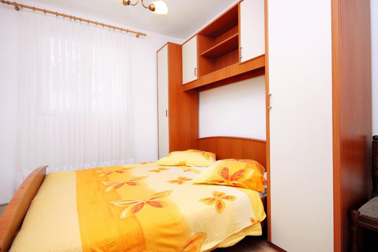Apartments By The Sea Drvenik Donja Vala, Makarska - 6701 Esterno foto