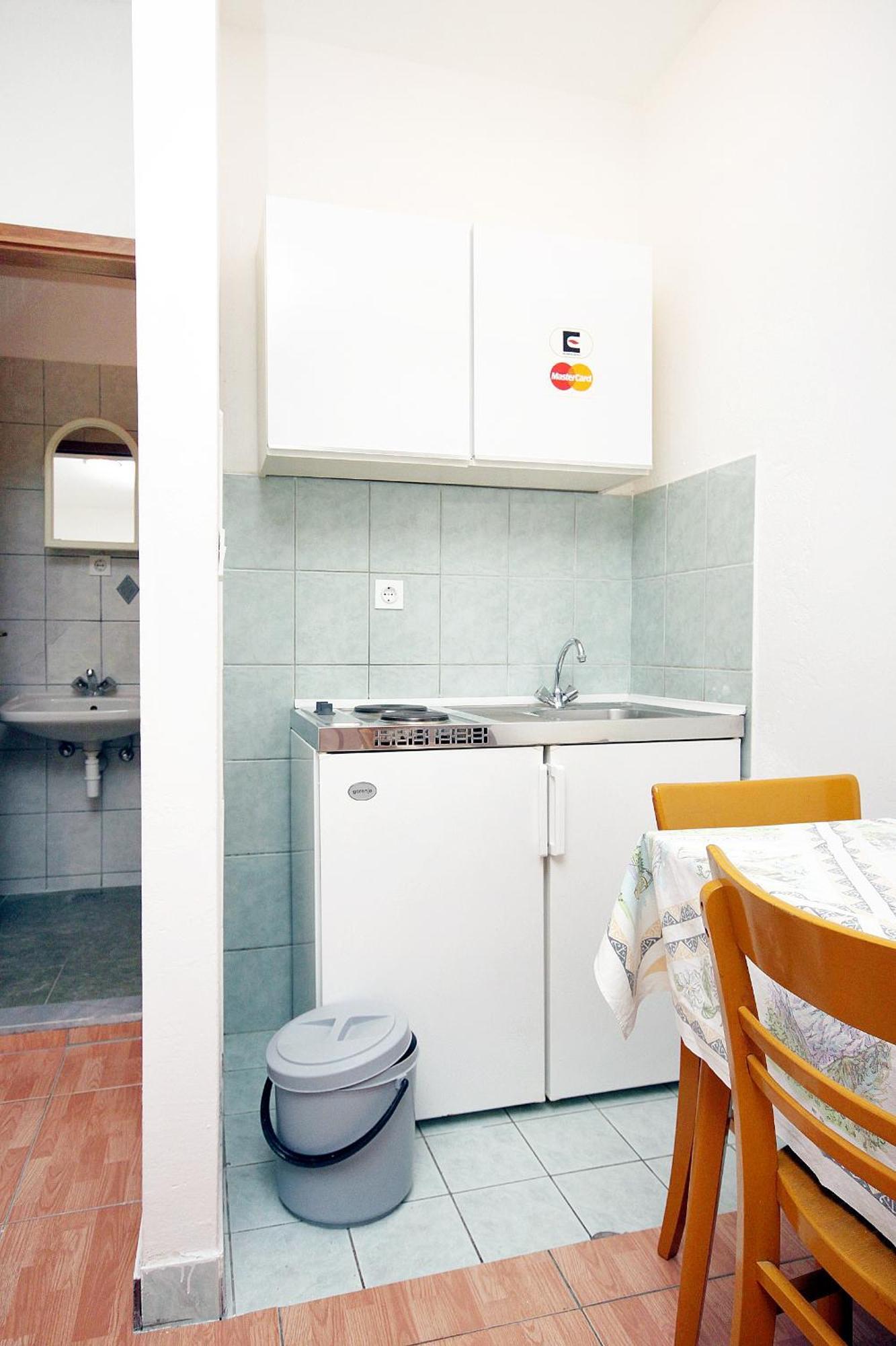 Apartments By The Sea Drvenik Donja Vala, Makarska - 6701 Esterno foto